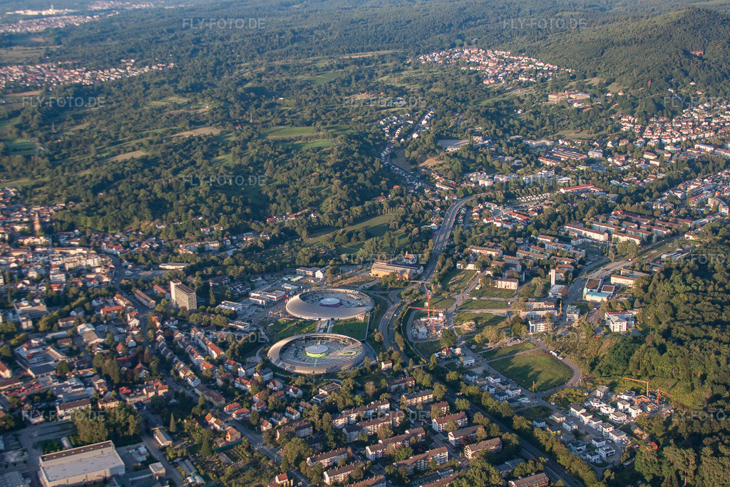 Luftbild: Shopping Cité von Südwesten im Ortsteil Oos in Baden-Baden im Bundesland Baden-Württemberg in Deutschland. Foto: IMG_59546.jpg vom 16.08.2013 durch Werner Riehm/FLY-FOTO.de