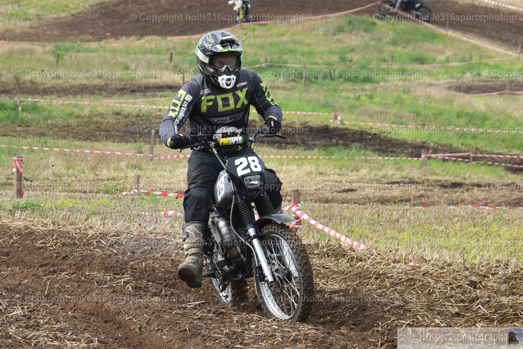 DSC_0232 (2) | Sportfotografie , Motorsport, Motoross, Reitsport, Mointainbike, Enduro,
Landschaft , Outdoor, Eventfotografie, Landschaft, Bilder online bestellen - Realisiert mit Pictrs.com