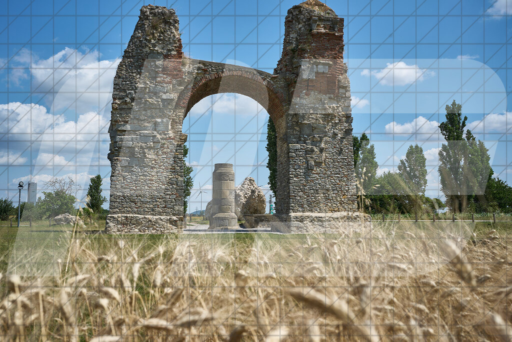 Heidentor | 15.07.2025: Heidentor in Carnuntum, Niederösterreich, ÖsterreichFoto: © 2025 Martin Bihounek / martinbihounek.comInsta: @martinbihounekcomFB: @martinbihounekphotography