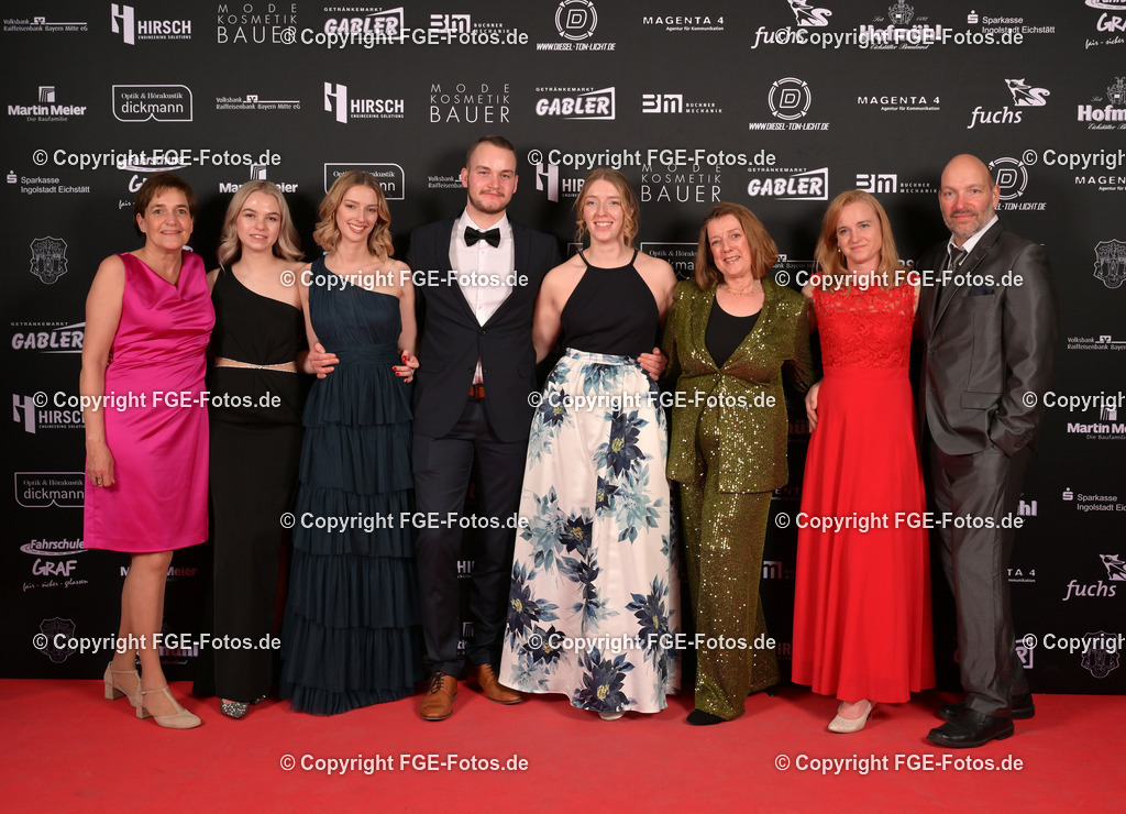 20240128-fge-fotos-0444 | Hofball der FGE am 28.01.2024 im Alten Stadttheater in Eichstätt. - Realisiert mit Pictrs.com