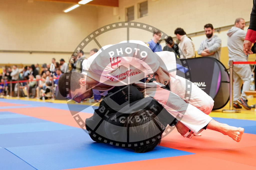 20240203PBB06082 | Fighters compete during the Brazilian Jiu-Jitsu Championship of the AJP Tour in Maintal by Frankfurt am Main, Germany, on February 2, 2024.