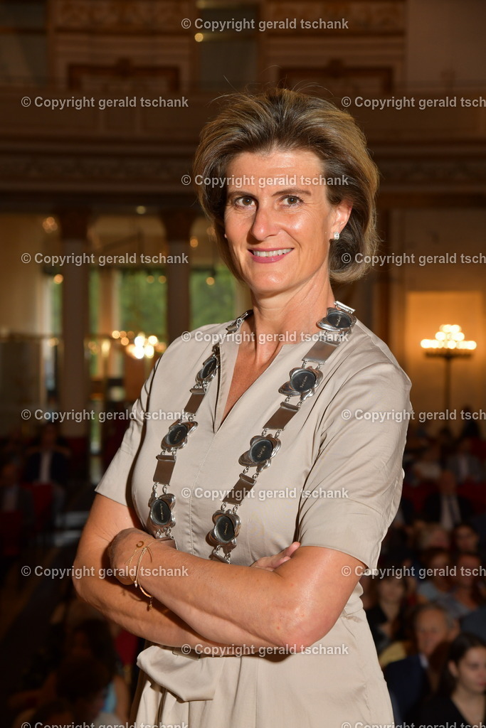 DSC_4016 | Wählen Sie hier bitte Ihr bestes Foto aus, mit diesem Bild wird Ihr Set produziert. Sollten Sie kein Bild wählen oder mehrere suchen wir das Beste aus!