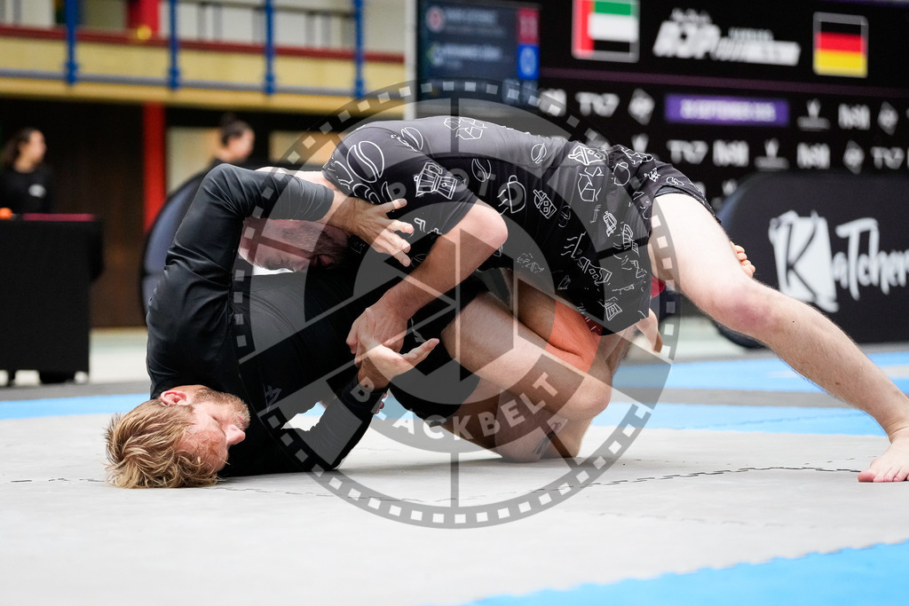 20250920PBB5747 | Athletes compete during the AJP Tour Hamburg International Jiu-Jitsu Championship, on September 20, 2025 in Hamburg, Germany. © Chiara Dazi / photoblackbelt