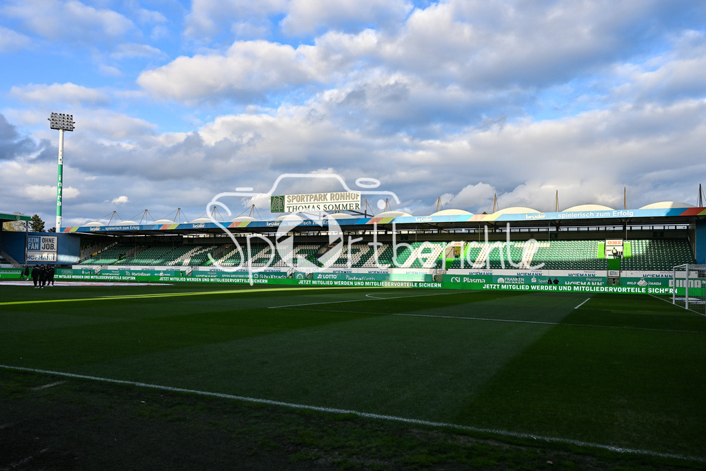 SpVgg Greuther Fürth - Karlsruher SC | FUERTH, GERMANY - OCTOBER 24: the Stadium before the 2. bundesliga match between SpVgg Greuther Fuerth vs. Karlsruher SC on matchday 10 at Sportpark Ronhof Thomas Sommer on October 24, 2025 in Fuerth, Germany