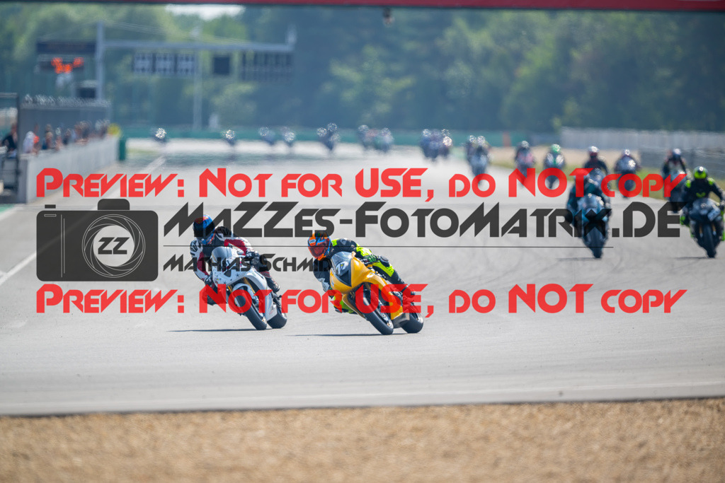MaZZes-Fotomatrix-20260805-529273 | R1