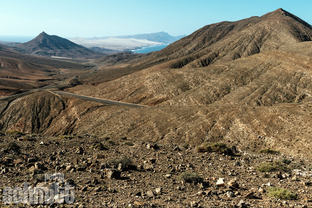 PS-Fuerte-Ventura-2026-06 | Entdecke die größte Bildgalerie der Region mit Fotografien aus dem Allgäu, der Bodenseeregion, Oberschwaben, dem Donautal und der Schwäbischen Alb. Landschaften, Luftaufnahmen und Reisefotografie als Wandbild und Fotokunst. - Realisiert mit Pictrs.com