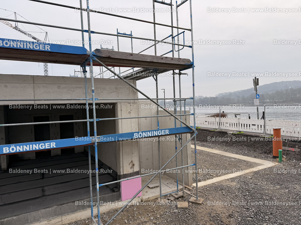 Bautagebuch - Regattatribüne Baldeneysee | Alle Nutzungsrechte vorbehalten. Jede Nutzung des Bildes bedarf einer gültigen Lizenz. Der Urheber- und Quellenhinweis „Foto: Cesar von Meissen / Baldeneysee.Ruhr“ ist bei jeder Veröffentlichung direkt am Bild anzubringen. Eine Weitergabe, Unterlizenzierung oder Weiterveräußerung an Dritte ist unzulässig. - Realisiert mit Pictrs.com