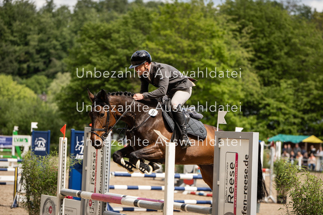 Bad_Meinberg_06389 | saradresslerfotografie - Realisiert mit Pictrs.com