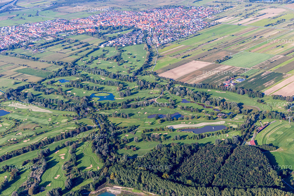 Gelände des Golfplatz des  Golf Club St. Leon-Rot in Sankt Leon-Rot | Luftbild: Gelände des Golfplatz des  Golf Club St. Leon-Rot in Sankt Leon-Rot im Ortsteil Rot in St. Leon-Rot im Bundesland Baden-Württemberg in Deutschland. Foto: IMG_073509.jpg vom 26.09.2014 durch Werner Riehm/FLY-FOTO.de - Realisiert mit Pictrs.com