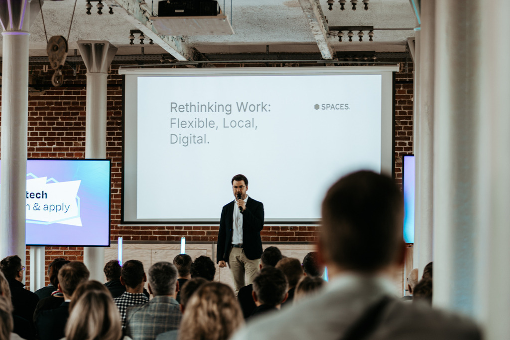 523A0889 | thismomentpictures - Realized with Pictrs.com