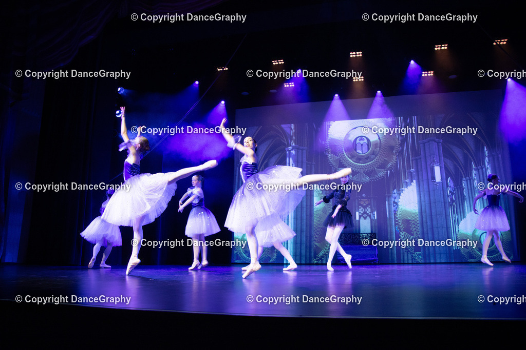 GPHY2629 | DanceGraphy - Realisiert mit Pictrs.com