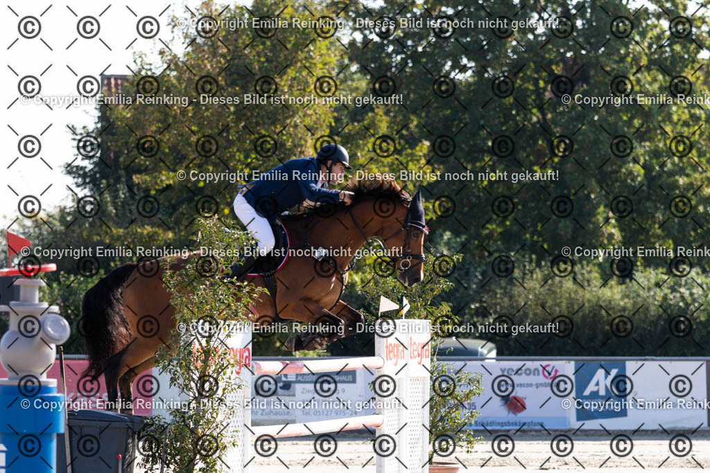 CL5A5989 | Emilia Reinking Fotografie - Realisiert mit Pictrs.com