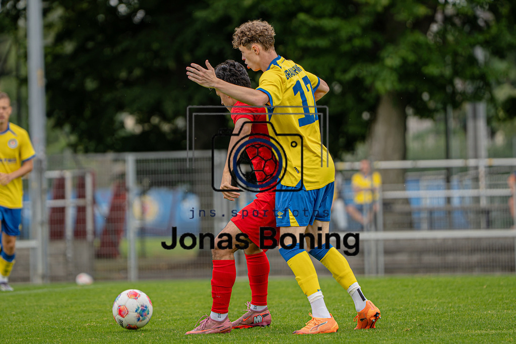 Fußball I Herren I Saison 2026-2027 I Testspiel I Eintracht Braunschweig U23 - Blumenthaler SV I 0210 | jns.sportfotos - Realisiert mit Pictrs.com