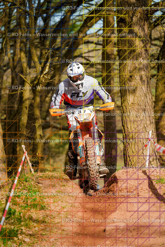 3 Lauf Mernes-1774 | Sportfotografie von RO-Fotos: Motorsport, Motocross, Enduro, Laufveranstaltungen und Triathlon. Professionelle Fotos von Sportlern und Events. - Realisiert mit Pictrs.com