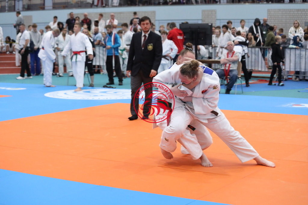 1J7A3598 | Fotos vom Adler Cup - Pictures from Adler Cup

Hier findet Ihr alle Eindrücke und großen Momente der Adler Cup Wochenenden. Here you will find all impressions and great moments of the Adler Cup weekends. - Realisiert mit Pictrs.com