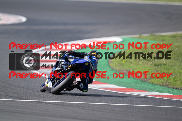 MaZZes_FotoMatrix_220507_95512 | Fotograf Mathias Schmid
Sportfotograf,
Eventfotograf,
Hochzeitsfotograf,
Portraitfotograf