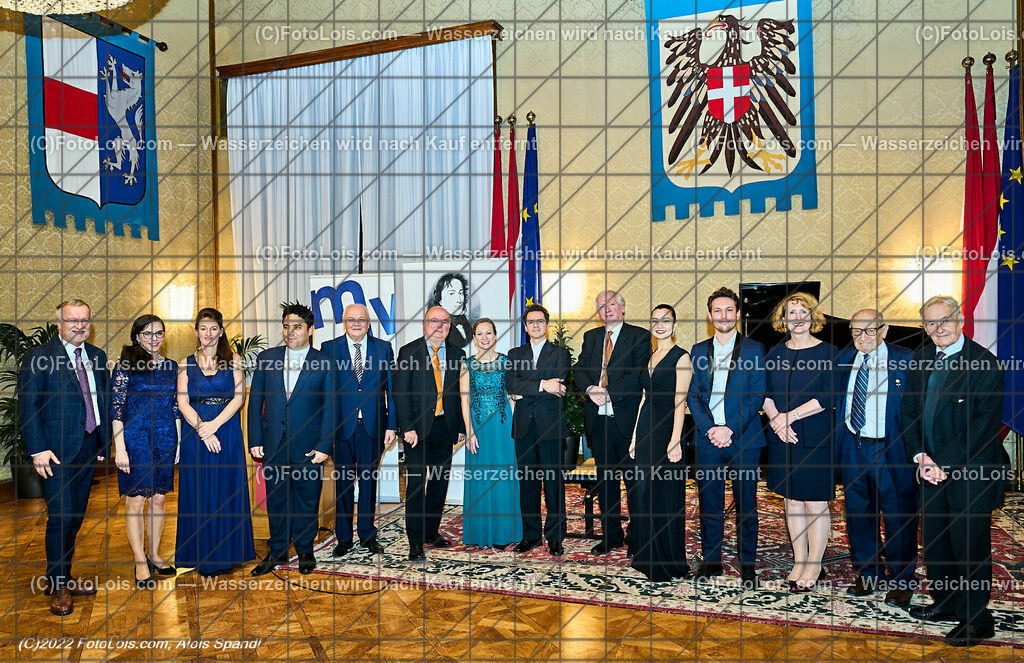 ALP3727_CHOPIN-Gesellschaft_Jubilaeum_ChopinFamilie | (C)FotoLois.com, Alois Spandl, Festveranstaltung '70 Jahre internationale CHOPIN-Gesellschaft in Wien' mit Einladung durch den Bürgermeister der Bundeshauptstadt Wien, Dr. Michael Ludwig (vertreten durch Mag. Thomas Reindl), Wappensaal des Wiener Rathauses, Sa 29. Oktober 2022.