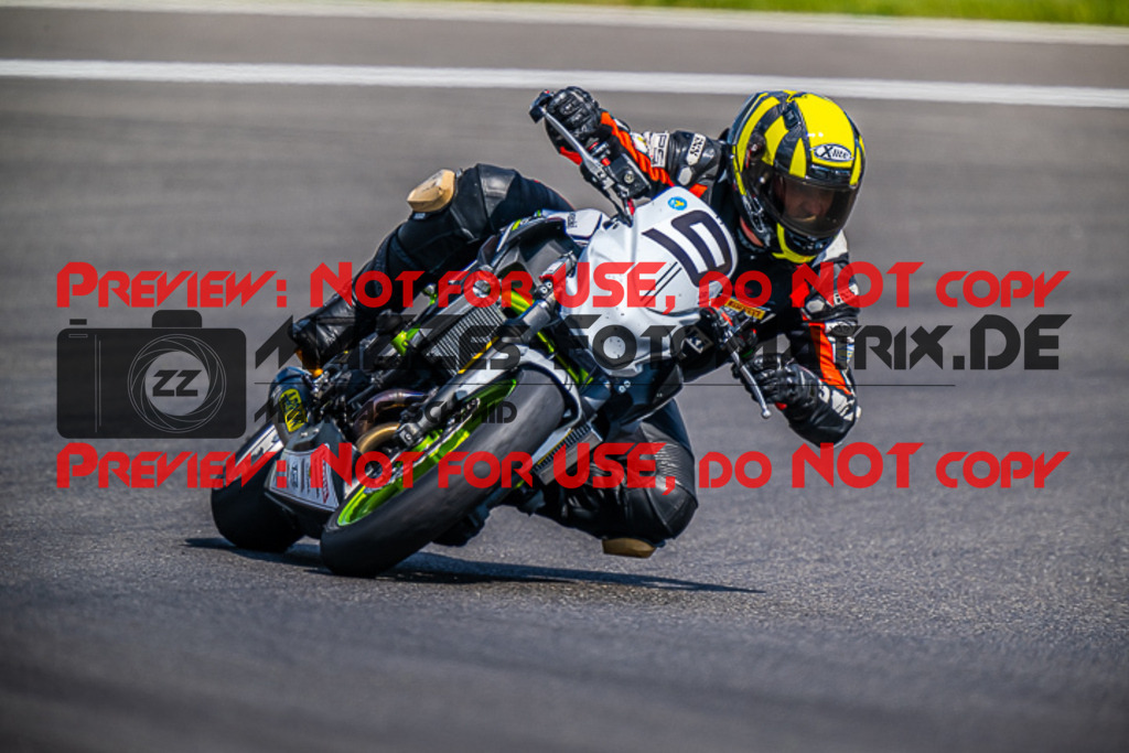 MaZZes_FotoMatrix_220506_98595 | Fotograf Mathias Schmid
Sportfotograf,
Eventfotograf,
Hochzeitsfotograf,
Portraitfotograf