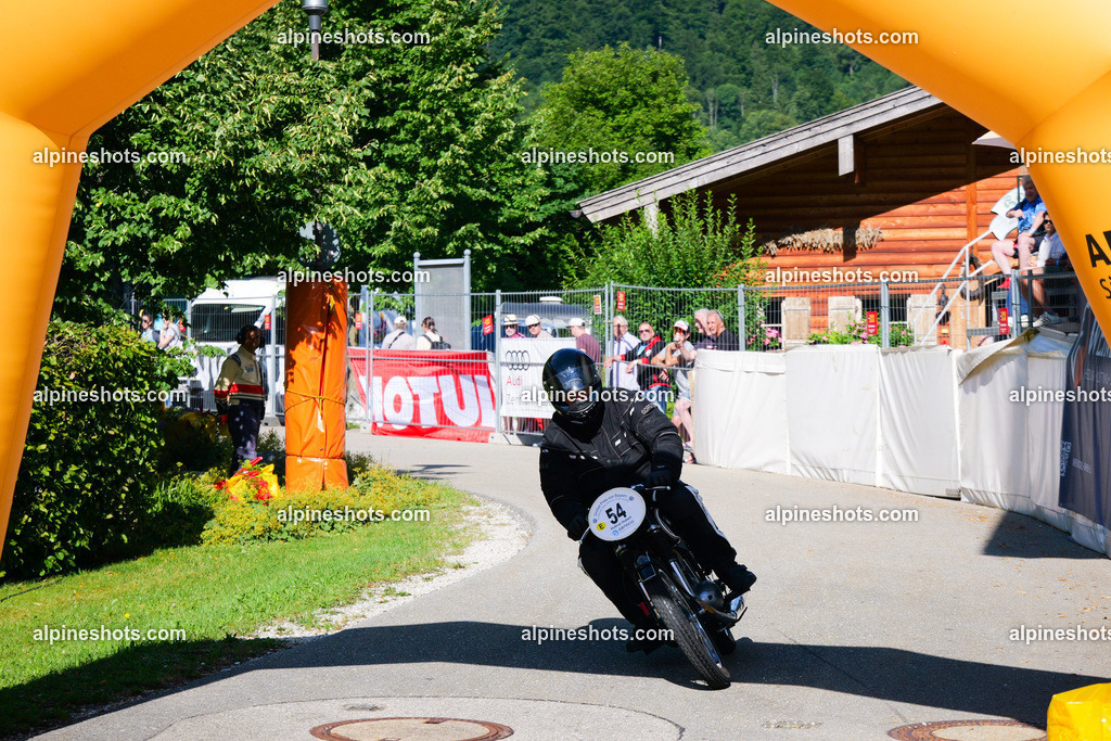 P1025755 | Erleben Sie atemberaubende, hochqualitative Fotos Ihrer Fahrt entlang der malerischen Alpenstraßen. Besuchen Sie alpineshots.com, um professionelle Aufnahmen Ihrer unvergesslichen Reise zu finden und zu kaufen - Realisiert mit Pictrs.com