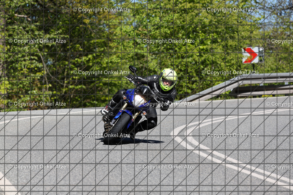 IMG_9065 | Fotograf am Kyffhäuser. Onkel Atze. Kyffhäuser Rennstrecke. Café36. Motorsportfotografie. - Realisiert mit Pictrs.com