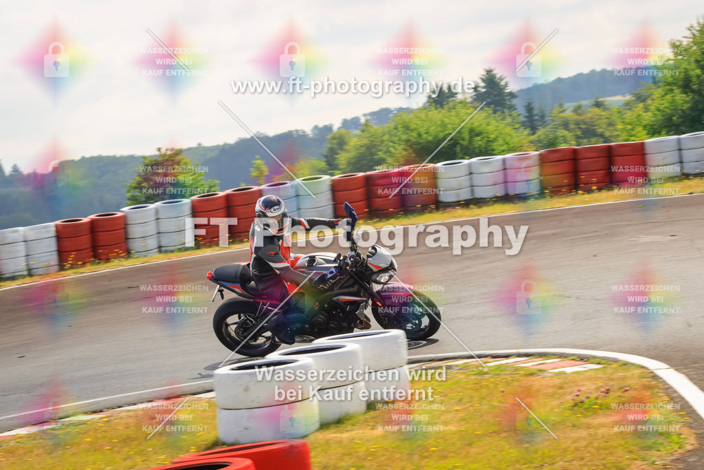 _DSK2394 | Hier findet Ihr Bilder von Touristenfahrten auf der Nürburgring Nordschleife oder von anderen Veranstaltungen die ich besucht habe. Viel Spass beim Durch Schauen 