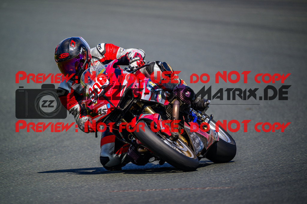 MaZZes_Fotomatrix_20250723_6007705_0923 | ROT