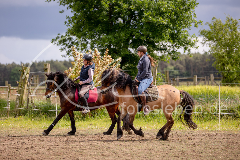 846A1050 | fotosleben - Realisiert mit Pictrs.com