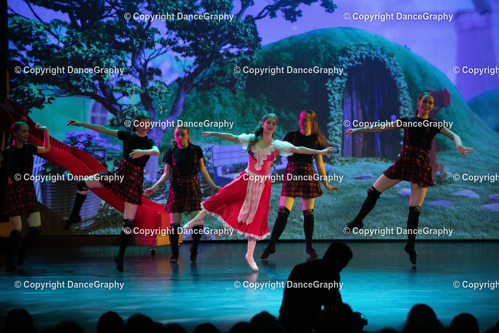 GPHY1949 | DanceGraphy - Realisiert mit Pictrs.com