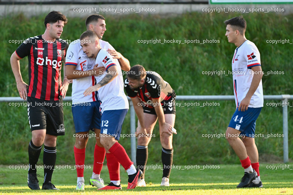 ESV Admira vs. SC Arriach | Jubel SC Arriach Mannschaft, #12 Renato Simic SC Arriach, #44 Harun Memic SC Arriach, #13 Adriano Mladenovic SC Arriach, #20 Julian Harald Fuhrmann ESV Admira, ESV Admira vs. SC Arriach, ESV Admira vs. SC Arriach am 24.08.2024 in Villach (Sportzentrum Admira), Austria, (Photo by Bernd Stefan)