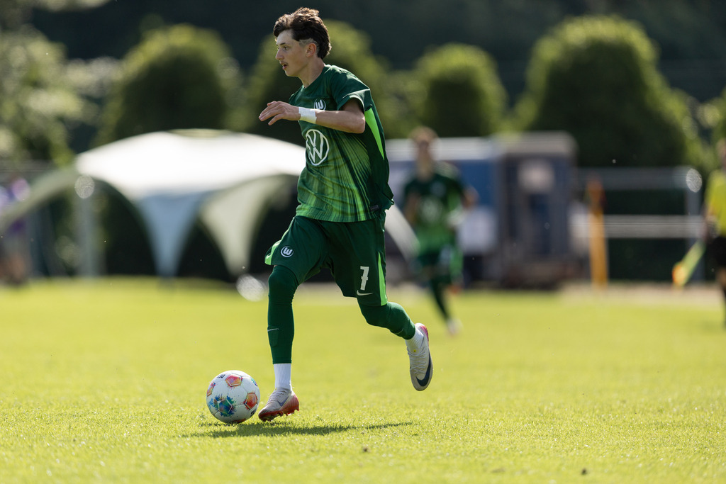 Fußball I Männer I 40. Pfingscup Hollage I 13212 | realhellocedii - Realisiert mit Pictrs.com