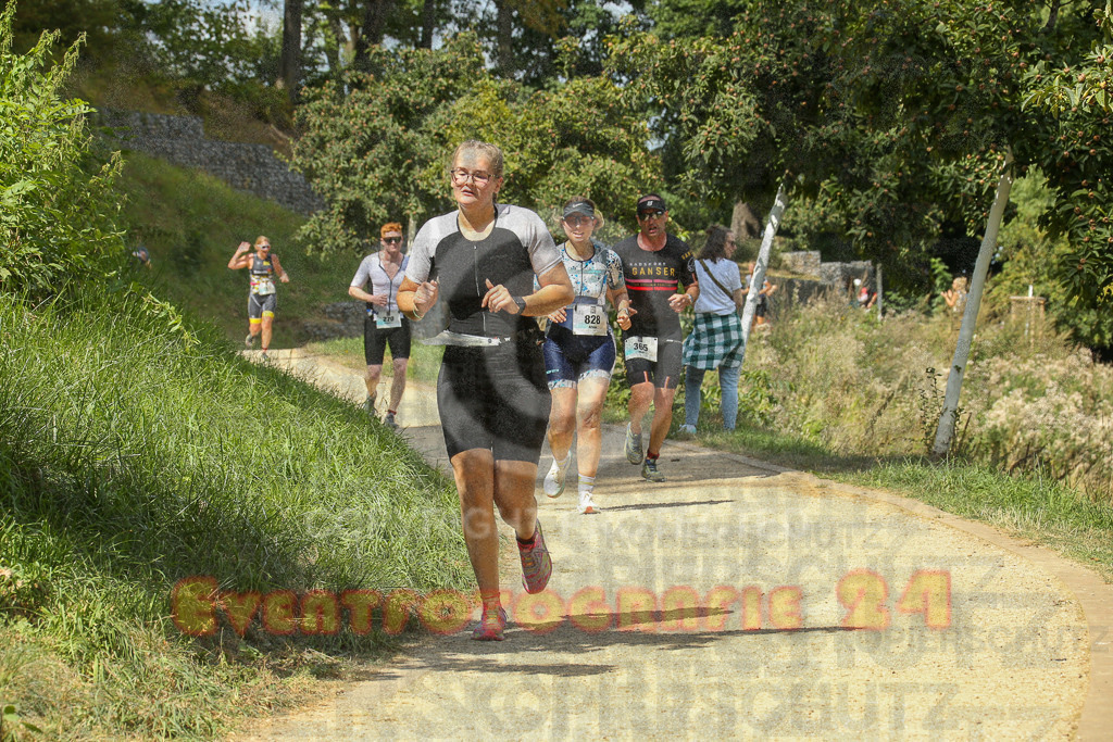 250824_1332_EX1_2720 | Sportfotografie im Rhein-Sieg Kreis, Köln, Bonn, NRW, Rheinland Pfalz, Hessen, etc. Unser Tätigkeitsfeld umfasst den Laufsport vom Volkslauf über den Marathon, Duathlon, Triathon bis zum Ultralauf wie Kölnpfad Ultra oder Schindertrail.
