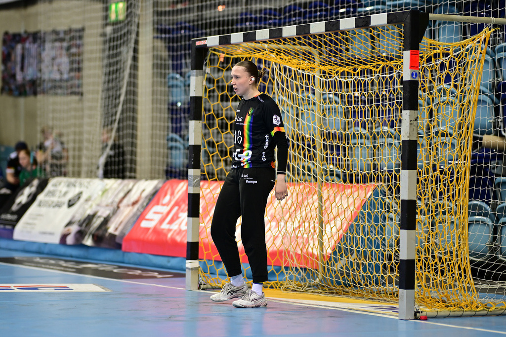 Handball I Frauen I Saison 2024-2025 I 1. HBF I Play-Off I Viertelfinale I VfL Oldenburg - HSG Blomberg-Lippe | Der Sportfotograf. - Realisiert mit Pictrs.com