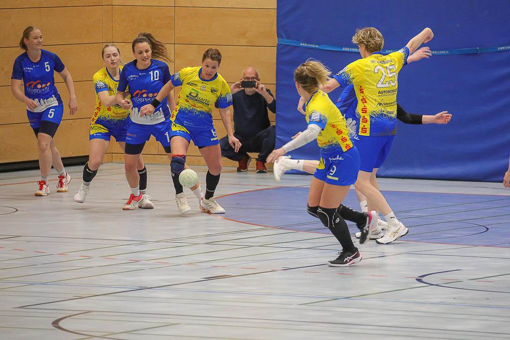 TvBorkenIII_SVN_220325_050 | Bildergalerie von Sport-Ereignissen aber auch von weiteren spannenden Dingen - nicht nur vom Niederrhein. In Anlehnung an den bekannten Spruch von Hanns Dieter Hüsch heißt das Motto: "Niederrhein ist überall".  - Realisiert mit Pictrs.com