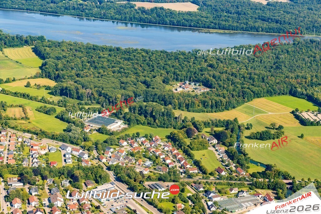 Schrägluftbild  Echenbrunn  Gundelfingen an der Donau - Das Luftbild wurde 2025 vom UL-Flugzeug heraus erstellt ( keine Drohne ) - Hochauflösende Luftaufnahme -Nicht vergleichbar mit Google Maps oder Satelittenbilder- Die Geschenkidee !Mit Lizenz und Bildrechte bestellbar
