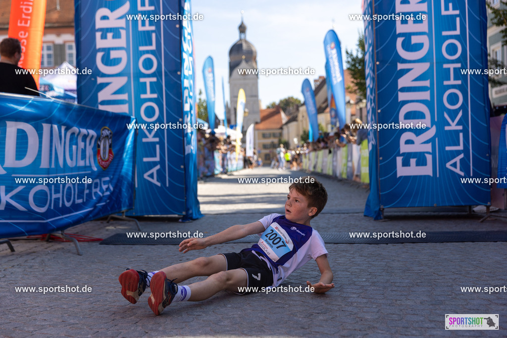 VJ__2890 | Stadtlauf Erding 2025 #stadtlauferding #erdingstadtlauf #stadtlauf_erding #laufmotivation #trisporterding #yourpictrs #sportshot_your_pictrs