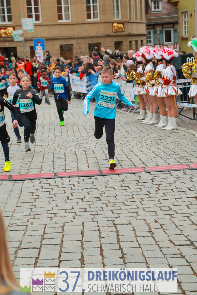 AOK JuniorCup 400m | 3Koenigslauf 2023 - Realisiert mit Pictrs.com