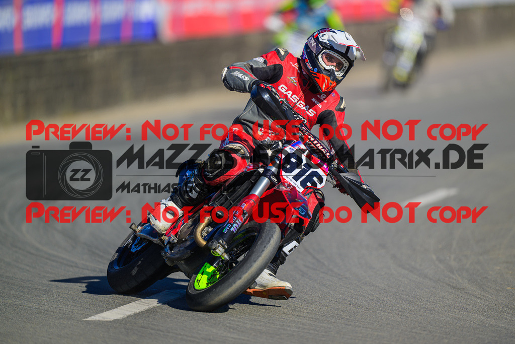 MaZZes_Fotomatrix_20241004_6007705_1518 | SUPERMOTO
