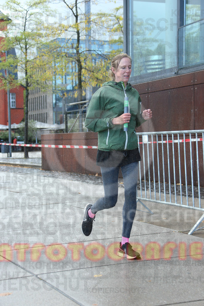 220917_1550_EX1_5894 | Sportfotografie im Rhein-Sieg Kreis, Köln, Bonn, NRW, Rheinland Pfalz, Hessen, etc. Unser Tätigkeitsfeld umfasst den Laufsport vom Volkslauf über den Marathon, Duathlon, Triathon bis zum Ultralauf wie Kölnpfad Ultra oder Schindertrail.