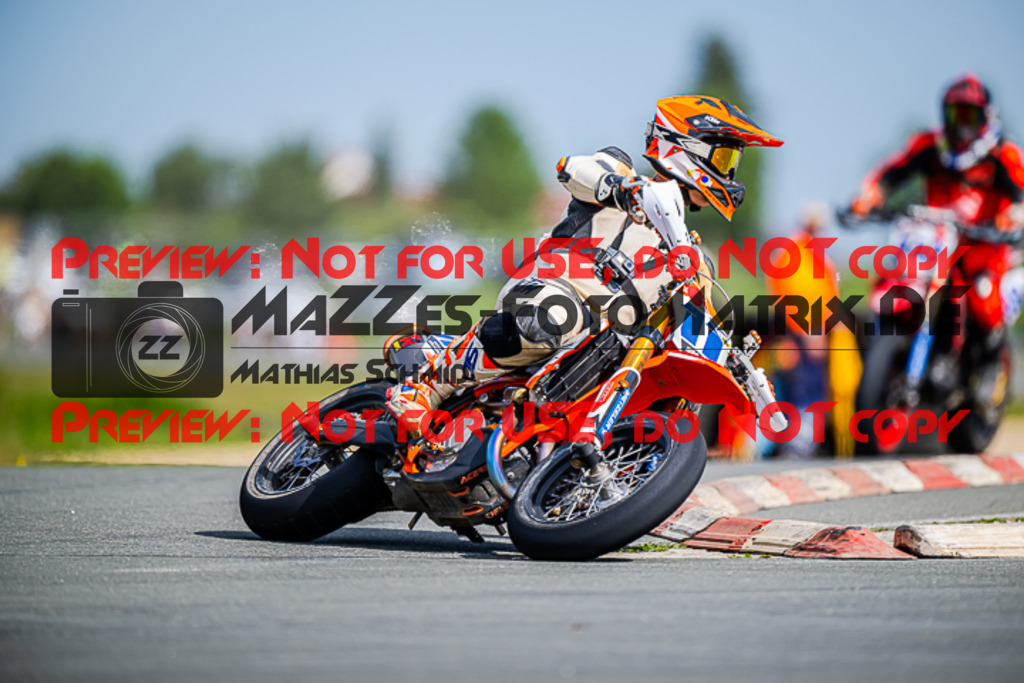 MaZZes_FotoMatrix_220903_3735 | S3