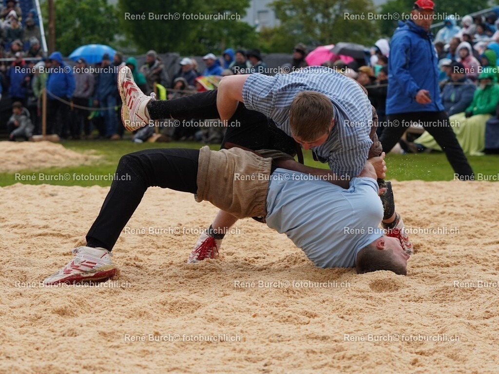 DSC07303 (2) | René Burch leidenschaftlicher Fotograf aus Kerns in Obwalden.  Hier finden sie Sport, Landschaft und Natur Fotografie.
 - Realisiert mit Pictrs.com