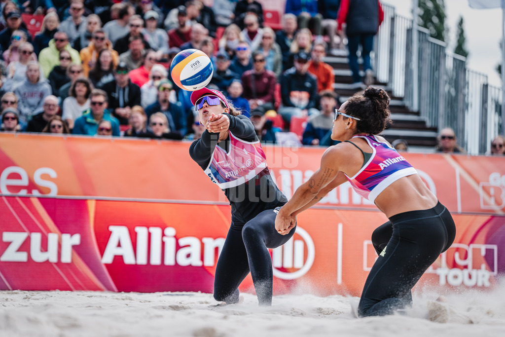 Beachvolleyball | Frauen | German Beach Tour 2024 | Tourstop Bremen | 09.06.2024 | Andressa Cavalcanti Ramalho (BRA) nimmt den Ball an