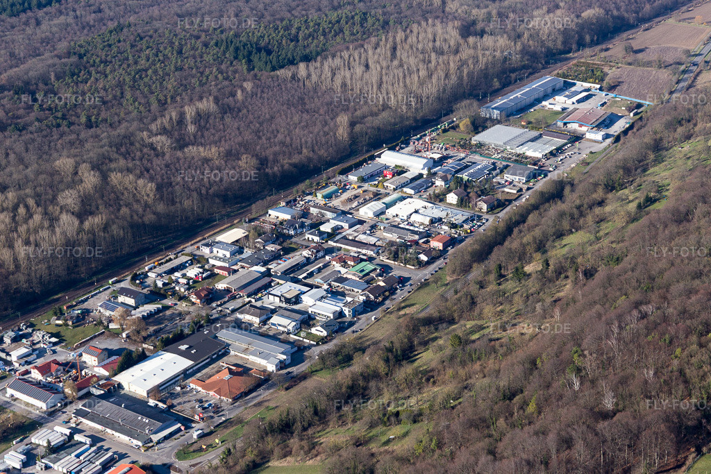 Luftbild: Industriegebiet Im Schollengarten im Ortsteil Untergrombach in Bruchsal im Bundesland Baden-Württemberg in Deutschland. Foto: IMG_097260.jpg vom 10.03.2017 durch Werner Riehm/FLY-FOTO.de