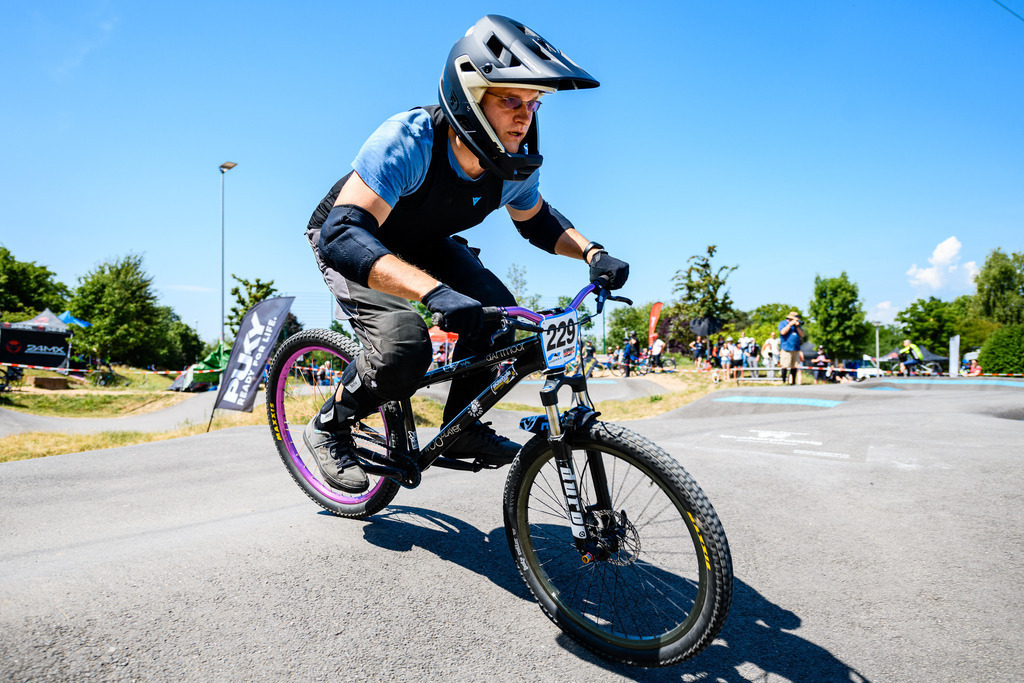 2025.05.31_869_5647-Eugen | German Pumptrack Series - Realisiert mit Pictrs.com