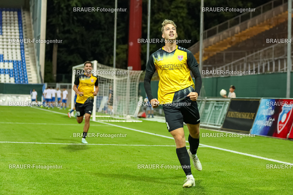SB_KFCBAU_20250815_4690.JPG -  - KFC Uerdingen - SF Baumberg - Oberliga Niederrhein | Krefeld, Deutschland, 15.08.25: Etienne-Noel Reck (KFC Uerdingen) Torjubel, jubelt nach seinem Treffer zum 1:1 während des Oberliga Niederrhein Spiels zwischen KFC Uerdingen - SF Baumberg in der Grotenburg Stadion am 15. August 2025 in Krefeld, Deutschland. (Foto von Stefan Brauer/Brauer-Fotoagentur)