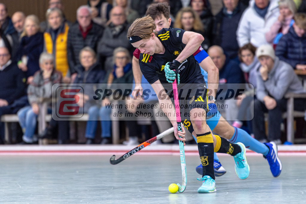 SM_2025-01-12_mD5_-10 | 1.Bundesliga Hallenhockey  (M) UHC - HTHC / 12:13 (4:5)