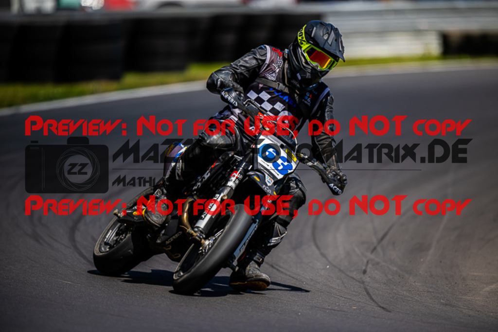 MaZZes_FotoMatrix_220702_7577 | S3