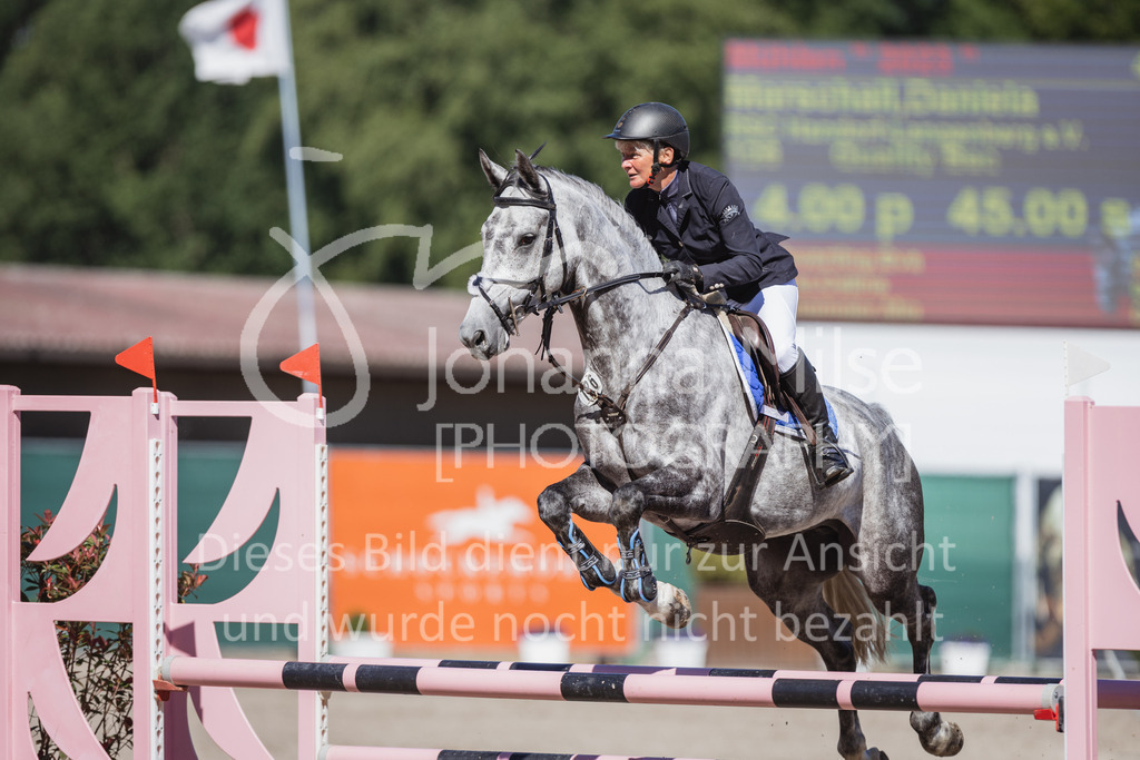230610_Mühlen_A-Spr1-613 | Deine schönsten Turniermomente als professionelle Fotos! Entdecke hochwertige Pferdesport-Fotografie im Online-Shop. Jetzt Fotos finden & bestellen!