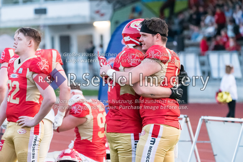 American Football, Pre-Season 2023, Testspiel, Lübeck Cougars - Hamburg Blue Devils, Buniamshof (Lübeck), 22.04.2023 | Sportfotos aus Hamburg, Eventfotos oder freie Arbeiten von R.Seidel Imagery – einfach online kaufen.