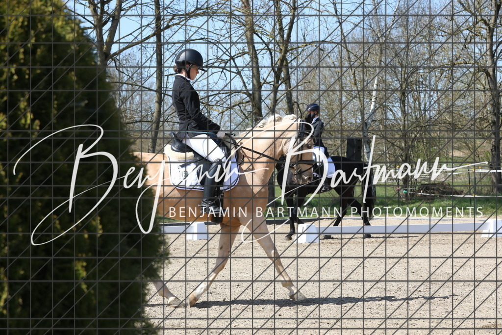 AZ2A4077 | Benjamin Bartmann Photomoments