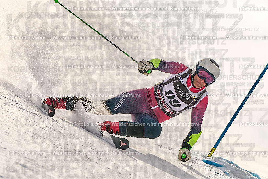 _ALP2066_MASTERS-WM_Reiteralm_A-GS_Madlener Emanuel | FISWORLD CHAMPIONSHIPSMASTERS ALPINE SKIING, 23. – 28. MÄRZ 2026 - REITERALM | STMK | AUT.   Veranstaltet vom Masters-Referat des Deutschen Skiverbandes (DSV). Durchführende Organisation: WSV Pichl-Reiteralm, unterstütutzt von den Bergbahnen REITERALM bei Schladming und SKI AUSTRIA.                            Disziplinen:  Super-G, GiantSlalom, Slalom.                                                 Kategorien:  A (Herrn 30-59 Jahre), B (Herrn ab 60 Jahre), C (Damen 30-59 Jahre), D (Damen ab 60 Jahre).                Rennstrecken:   Gasselhöhe und Muldenliftpiste auf der Reiteralm.